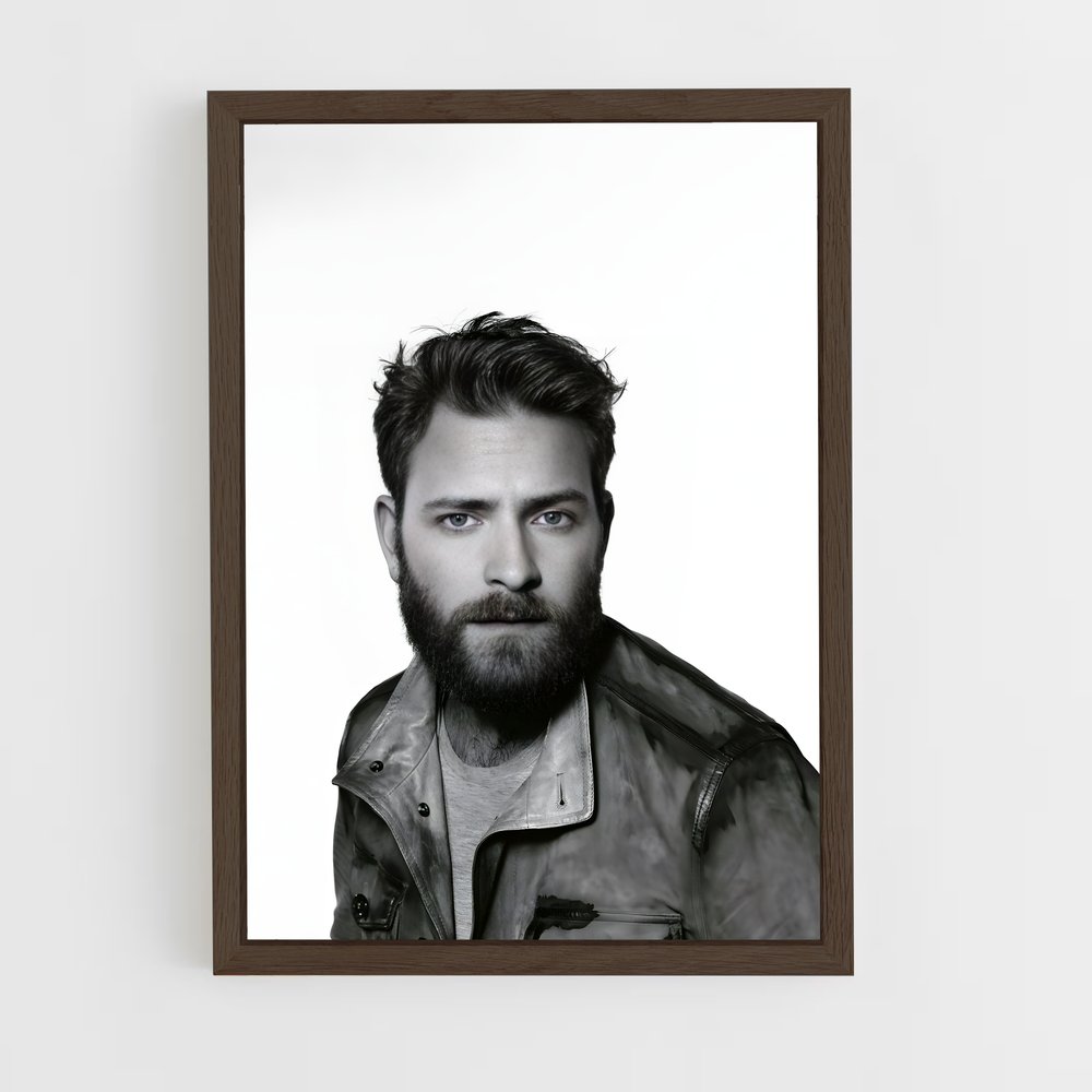 ap-alessandro borghi-3 cadre Bois foncé