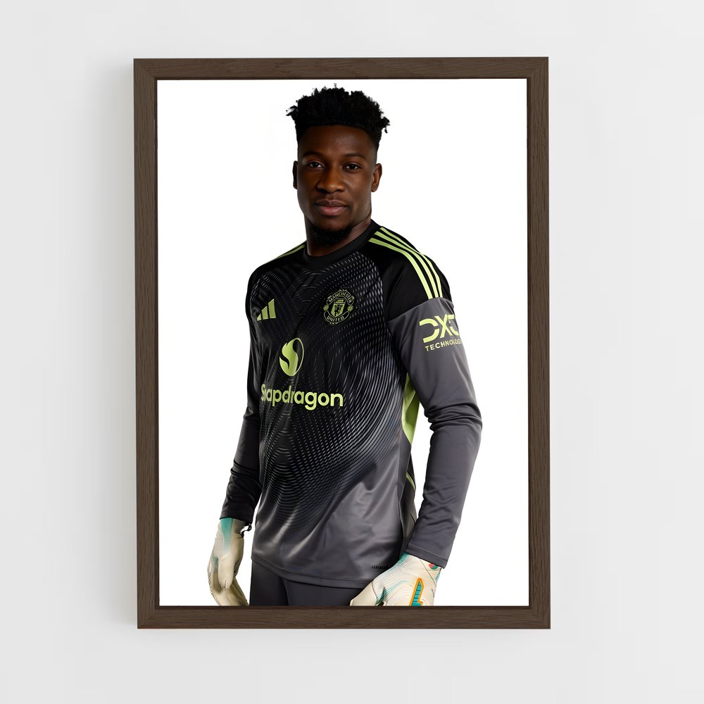 ap-andre onana-4 cadre Bois foncé