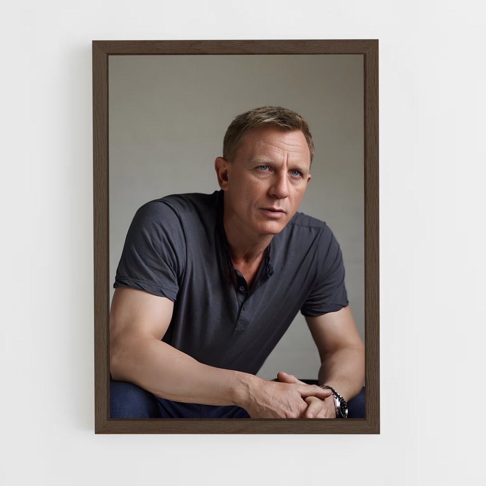 ap-daniel craig-2 cadre Bois foncé