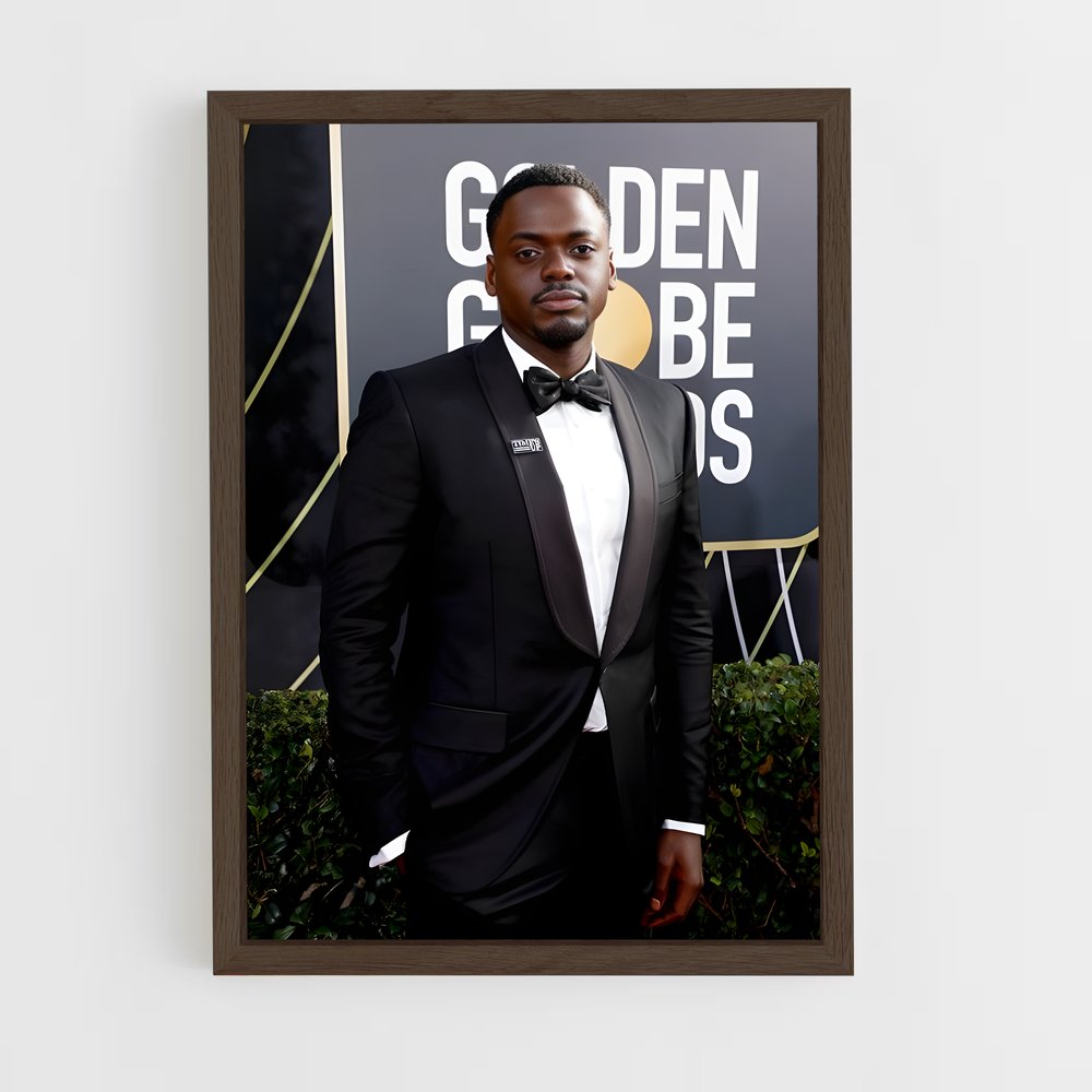 ap-daniel kaluuya-6 cadre Bois foncé