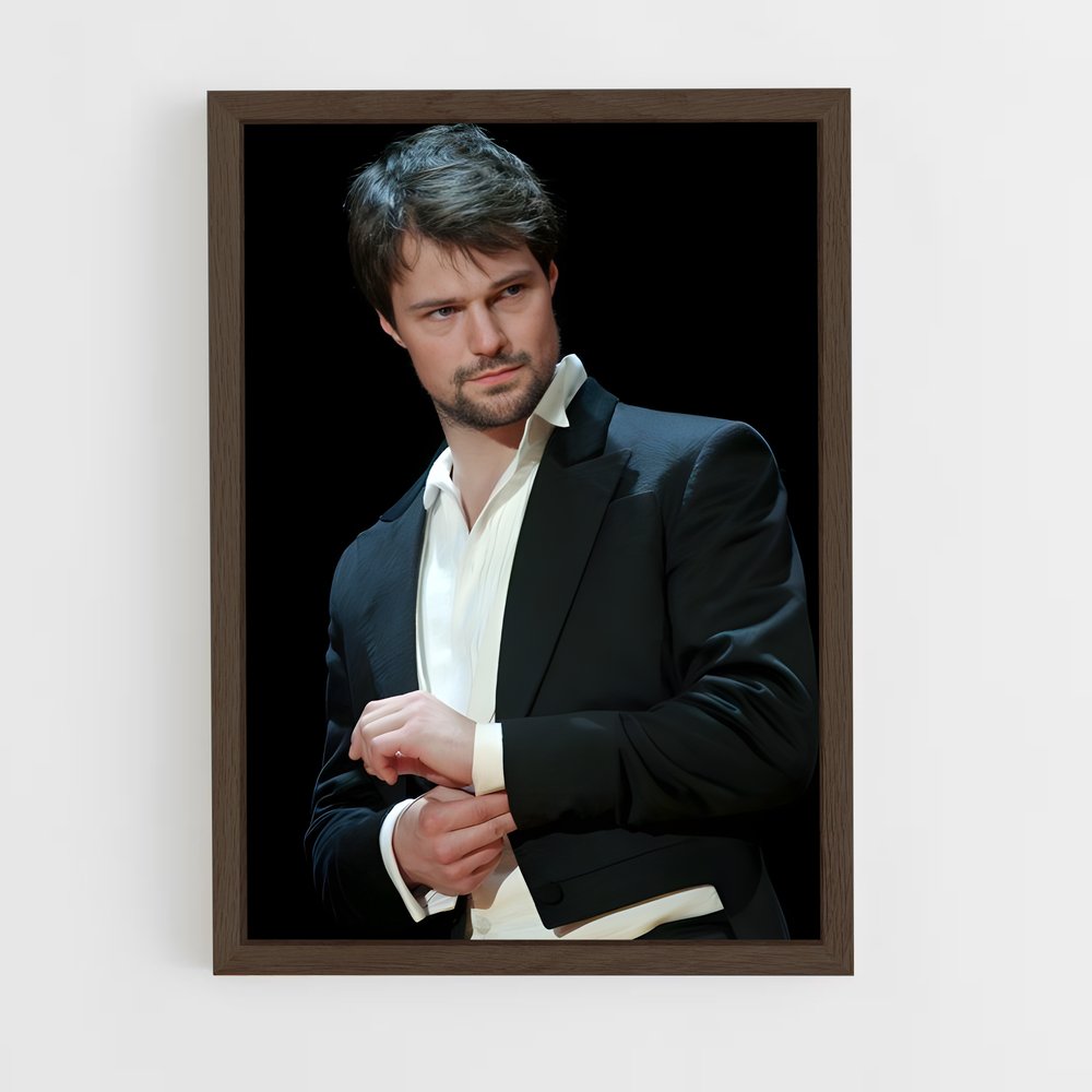 ap-danila kozlovsky-2 cadre Bois foncé