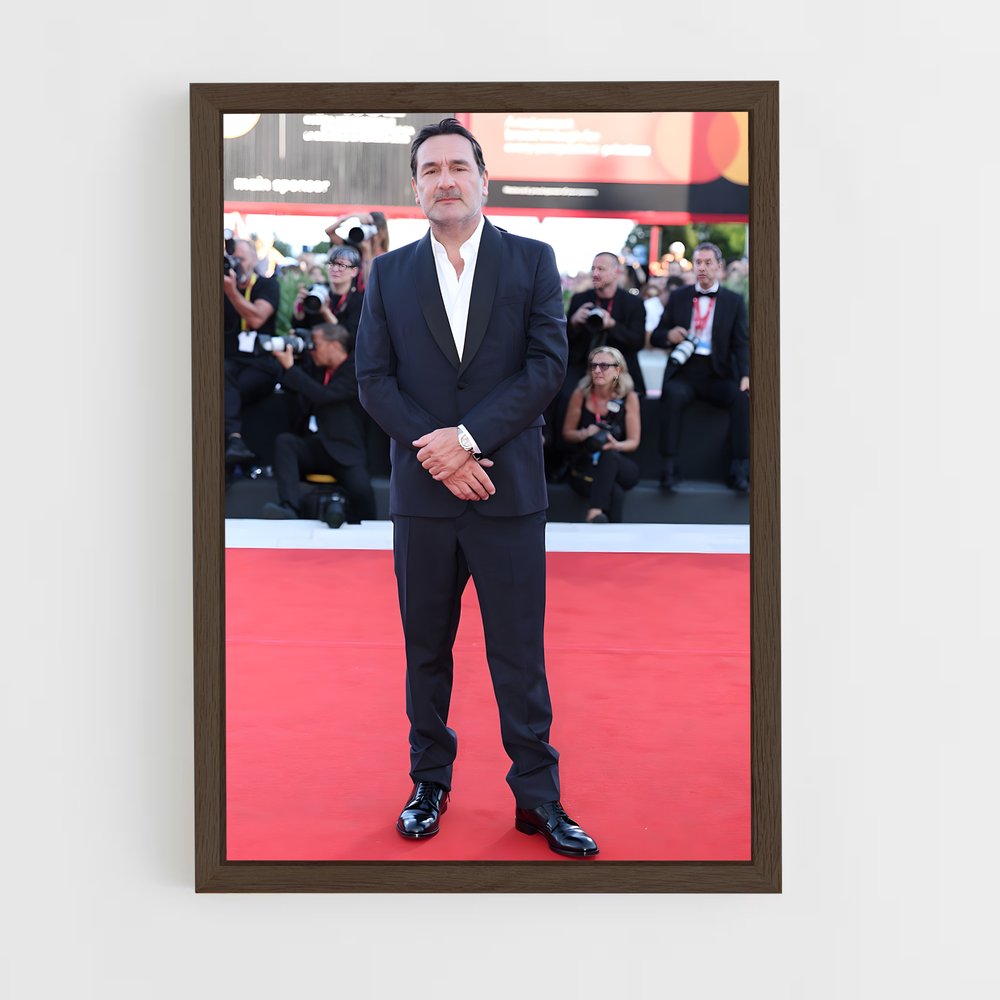 ap-gilles lellouche-6 cadre Bois foncé