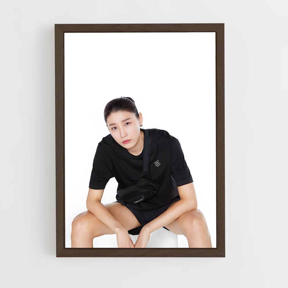 ap-kim yeon-koung-5 cadre Bois foncé