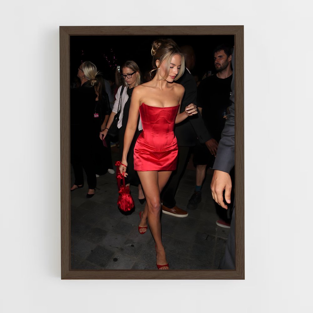 ap-margot robbie-1 cadre Bois foncé