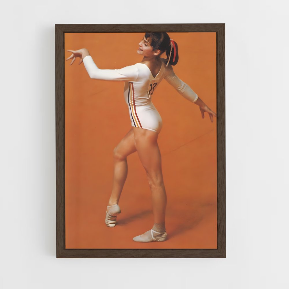 ap-nadia comaneci-8 cadre Bois foncé
