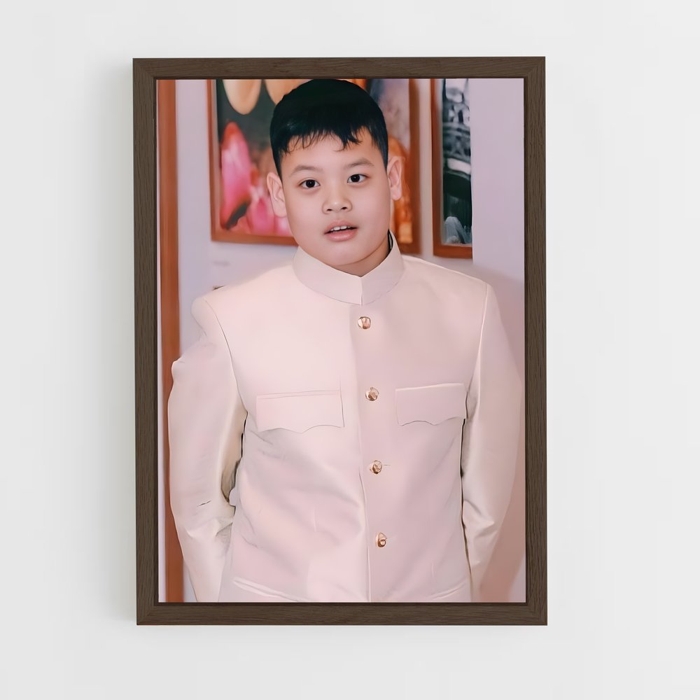 ap-prince dipangkorn rasmijoti-4 cadre Bois foncé