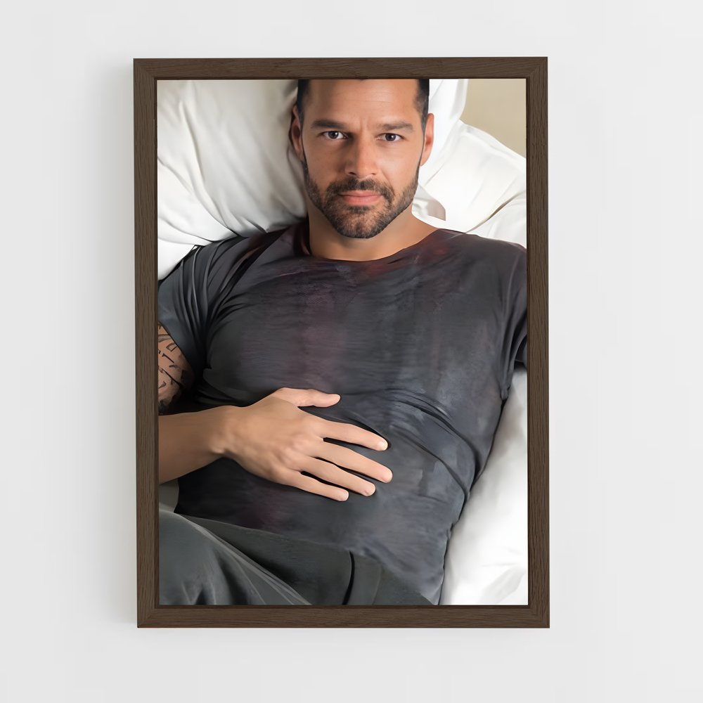 ap-ricky martin-3 cadre Bois foncé