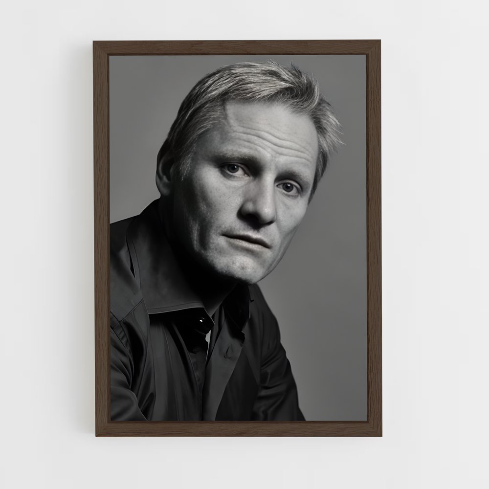 ap-viggo mortensen-4 cadre Bois foncé