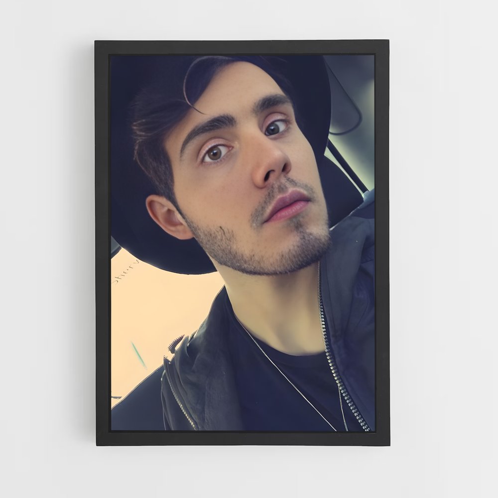 ap-alfie deyes-2 cadre Noir