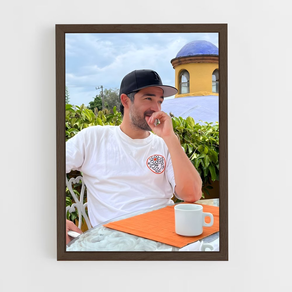 ap-alfonso herrera-4 cadre Bois foncé