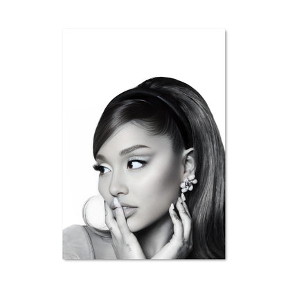 Poster Ariana Vibes