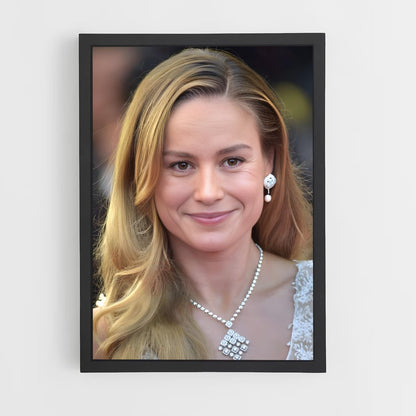 ap-brie larson-1 cadre Noir