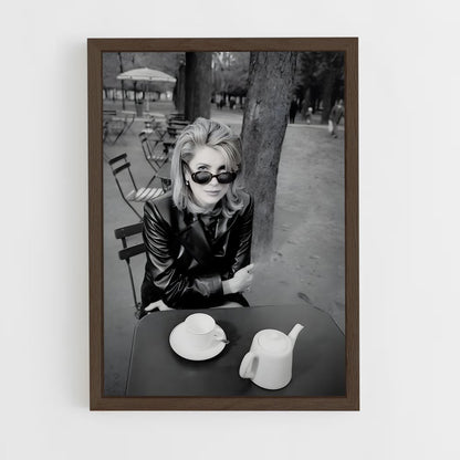 ap-catherine deneuve-1 cadre Bois foncé
