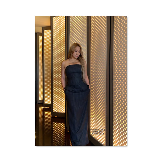 Poster Femme en Miroir
