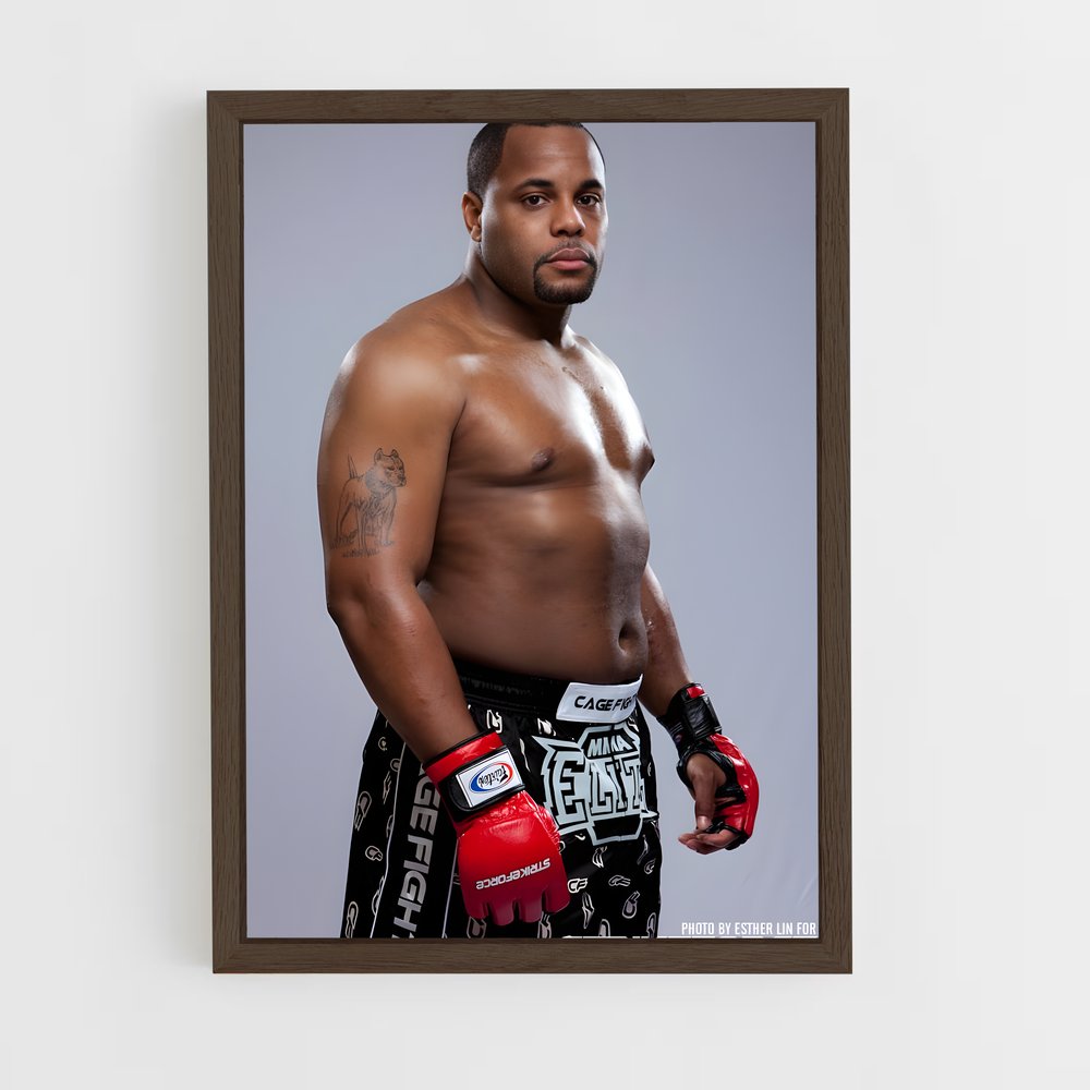 ap-daniel cormier-2 cadre Bois foncé