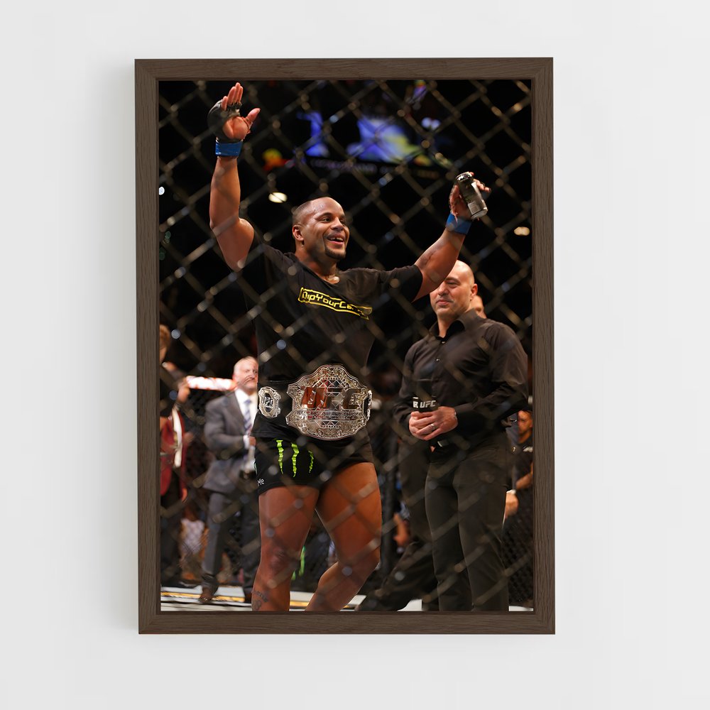 ap-daniel cormier-3 cadre Bois foncé
