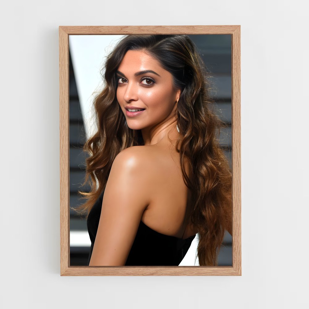 ap-deepika padukone-8 cadre Bois clair