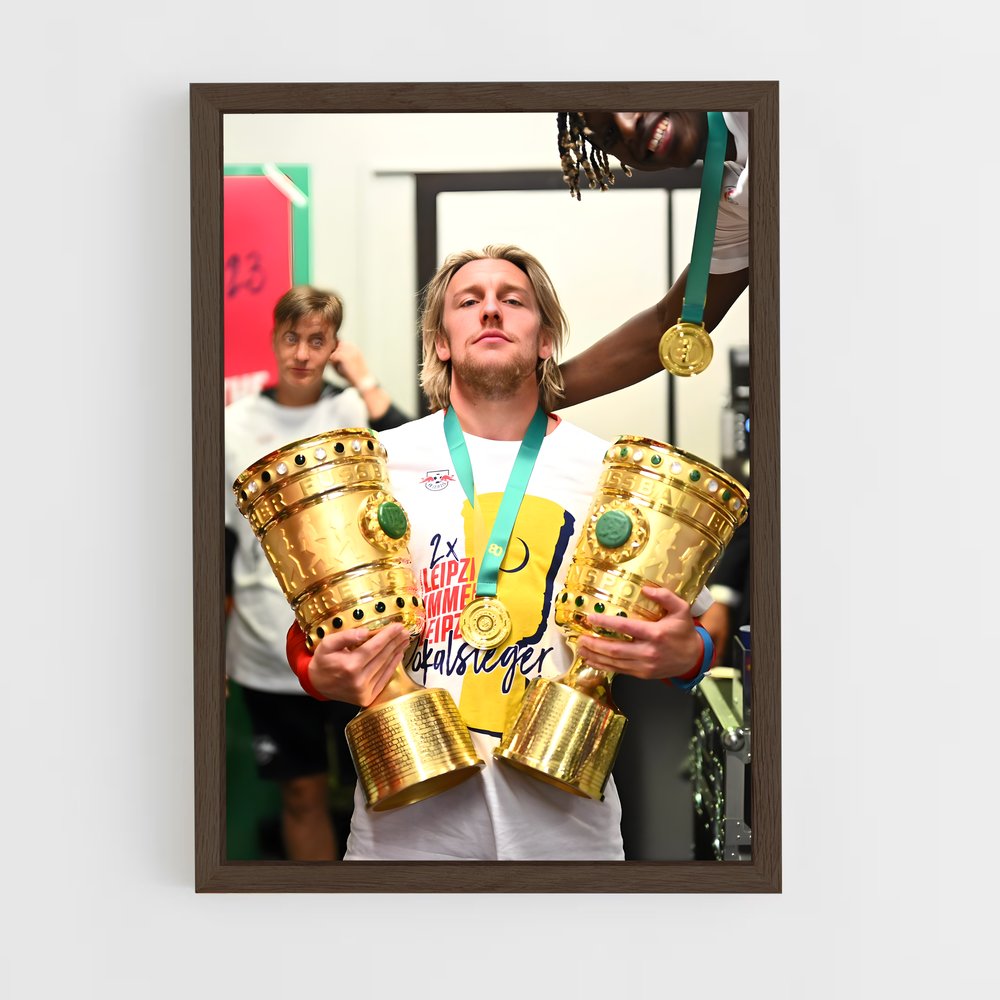 ap-dfb pokal-1 cadre Bois foncé