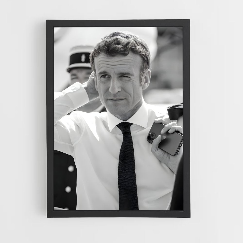 ap-emmanuel macron-2 cadre Noir