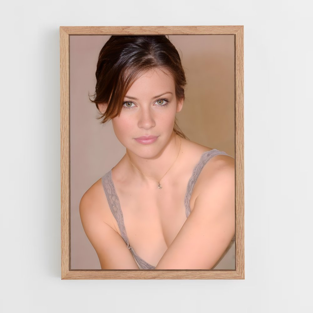 ap-evangeline lilly-12 cadre Bois clair