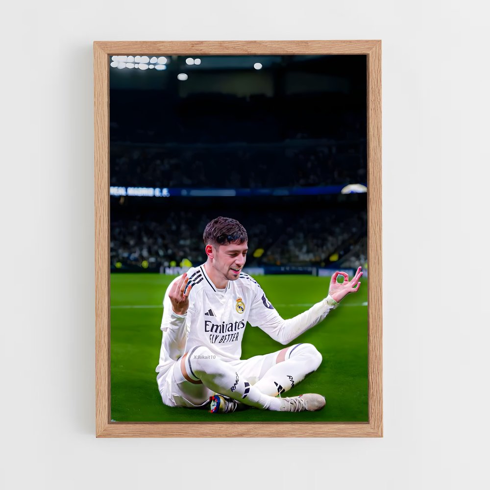 ap-federico valverde-8 cadre Bois clair