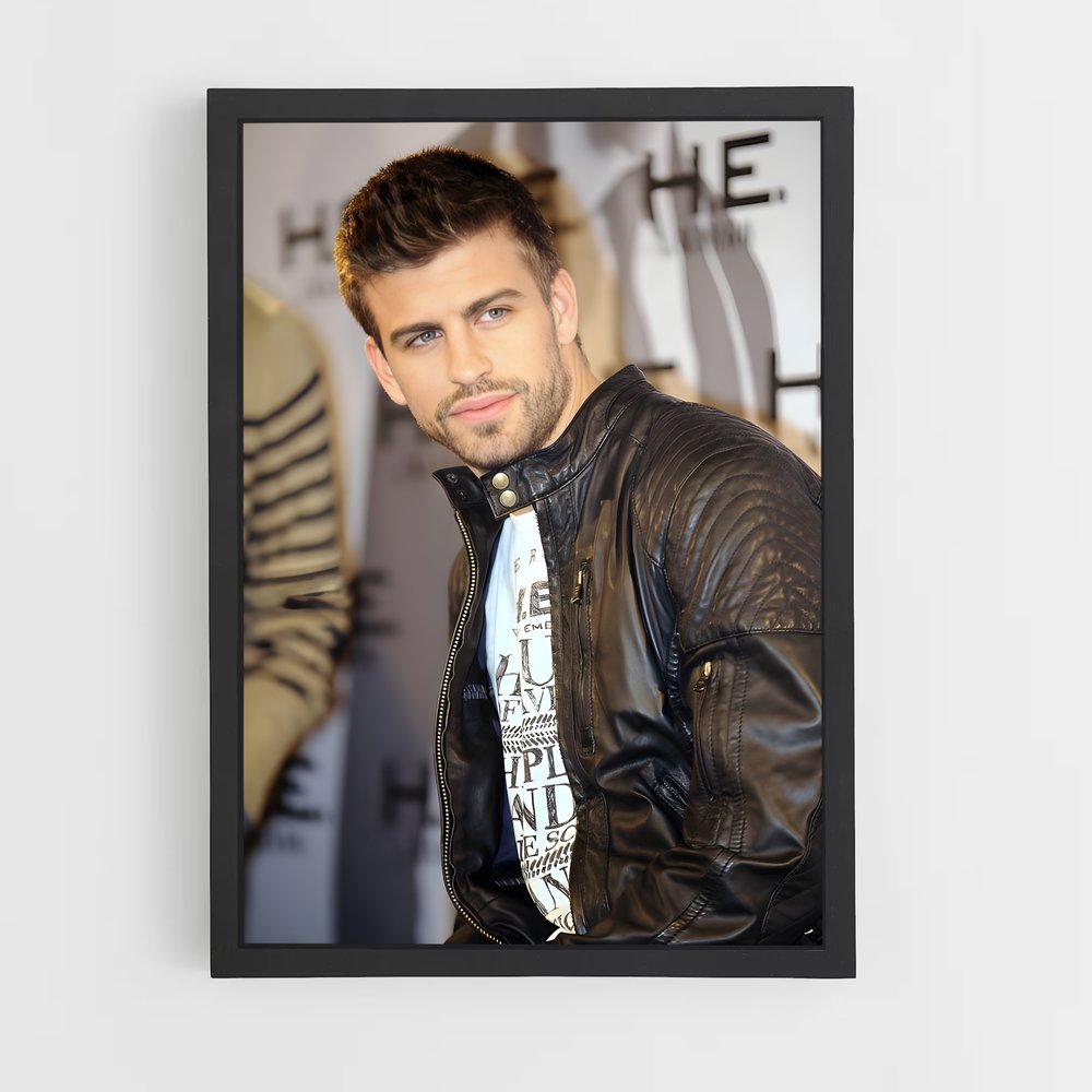 ap-gerard pique-4 cadre Noir