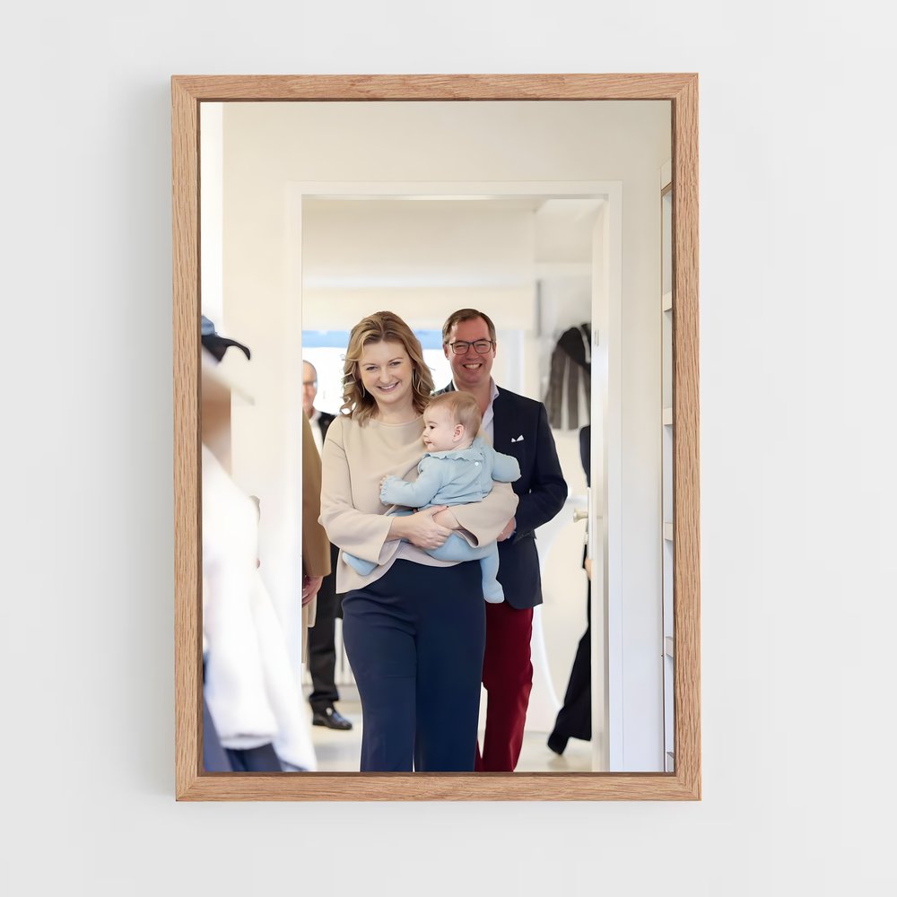 ap-hereditary grand duke guillaume-5 cadre Bois clair