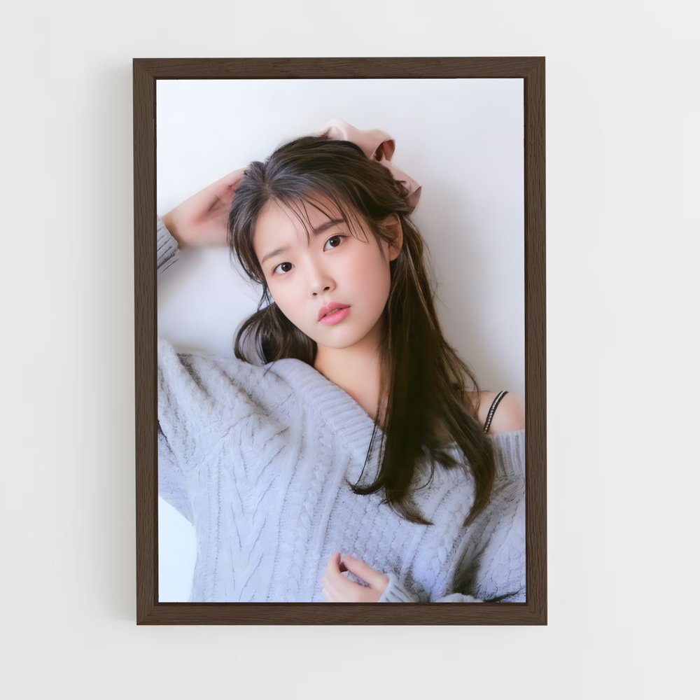 ap-iu lee ji-eun-16 cadre Bois foncé