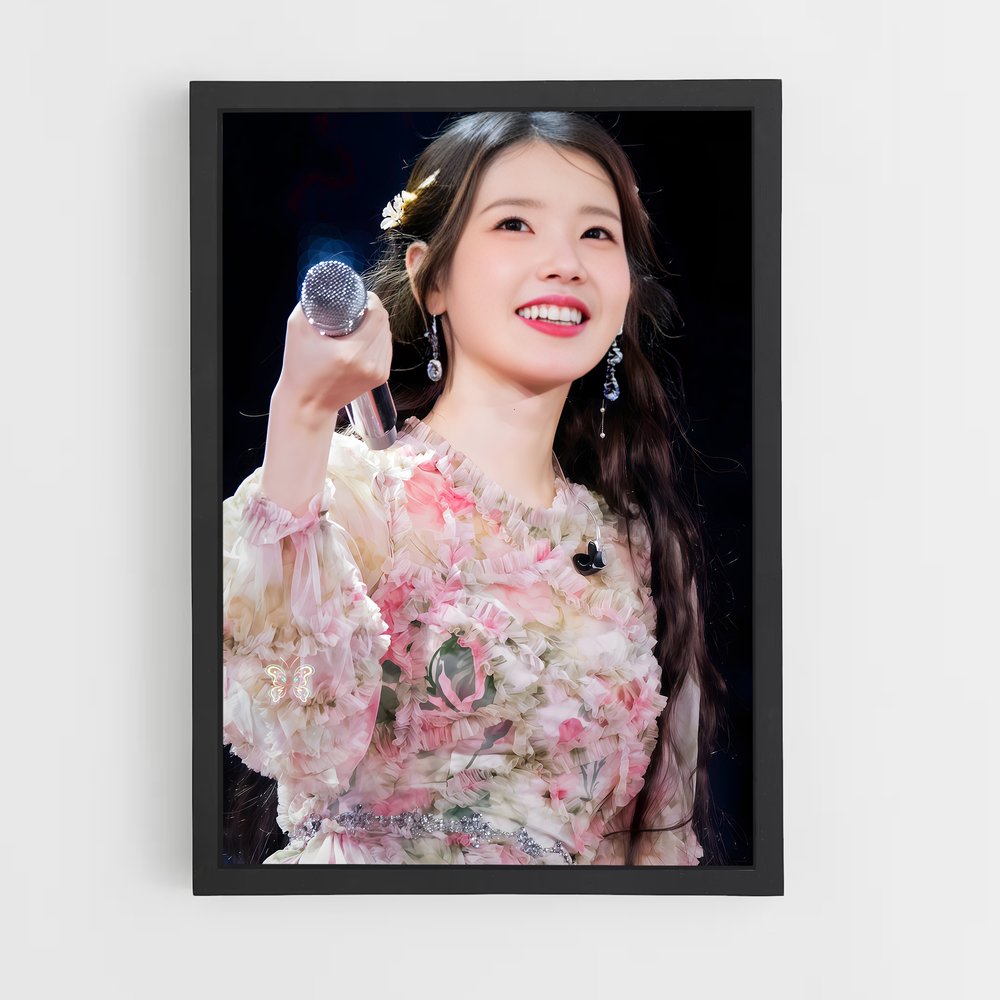 ap-iu lee ji-eun-2 cadre Noir