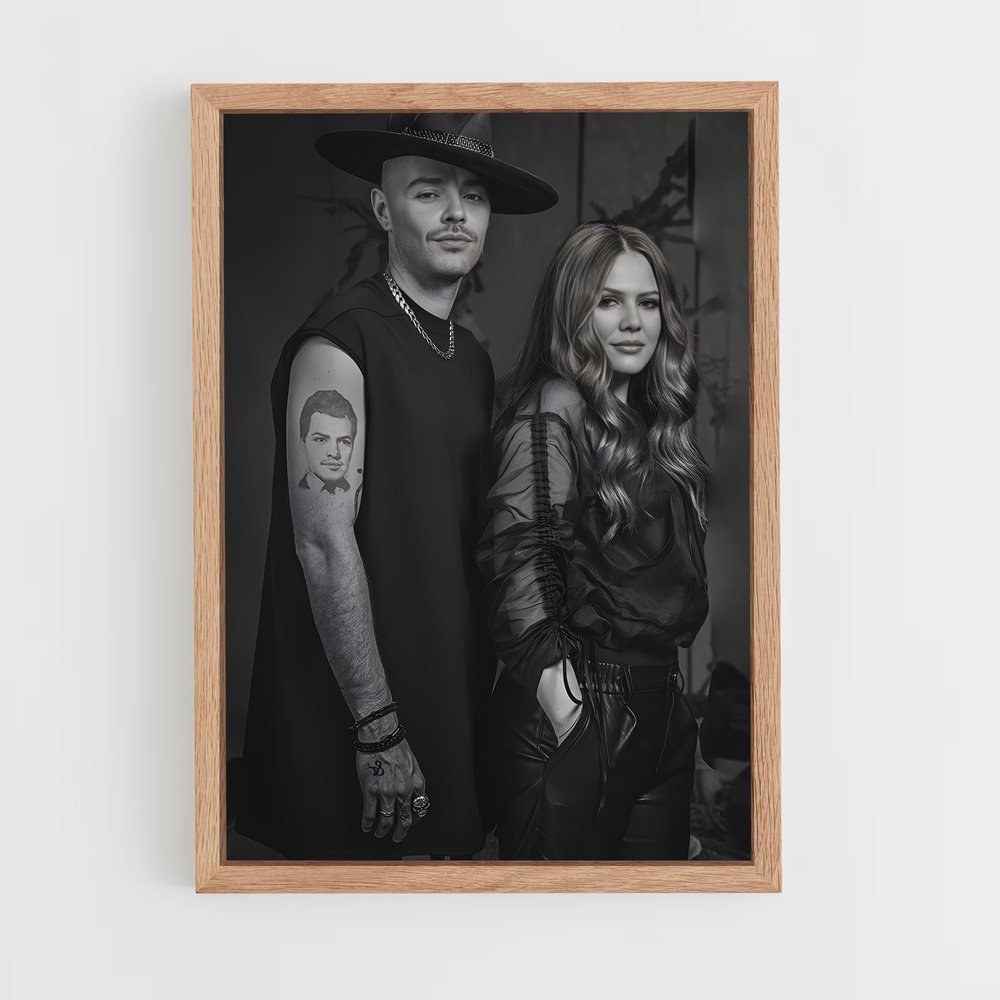 ap-jesse and joy-4 cadre Bois clair