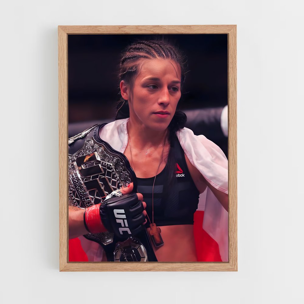 ap-joanna jedrzejczyk-1 cadre Bois clair