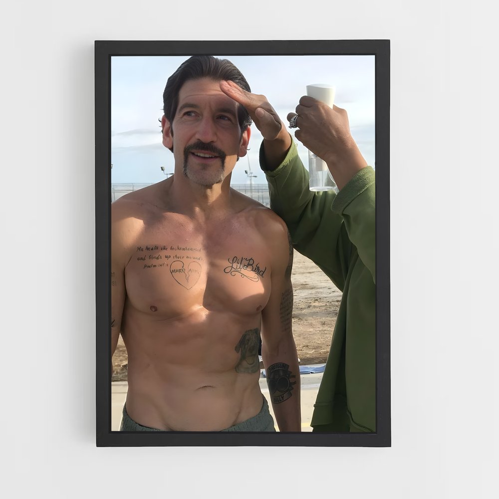 ap-john bernthal-5 cadre Noir