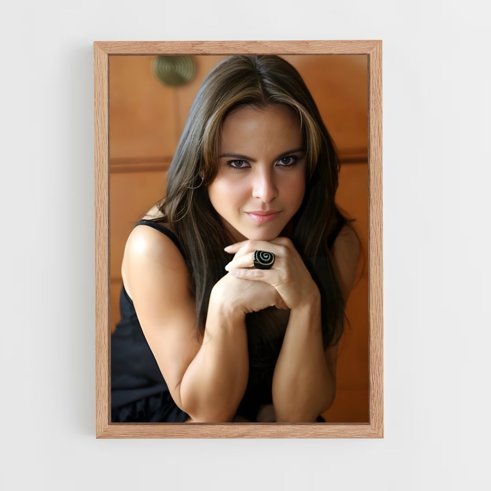 ap-kate del castillo-6 cadre Bois clair