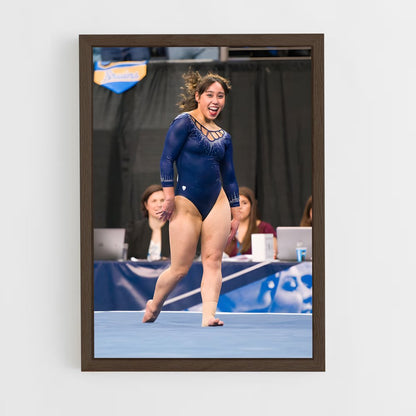 ap-katelyn ohashi-1 cadre Bois foncé