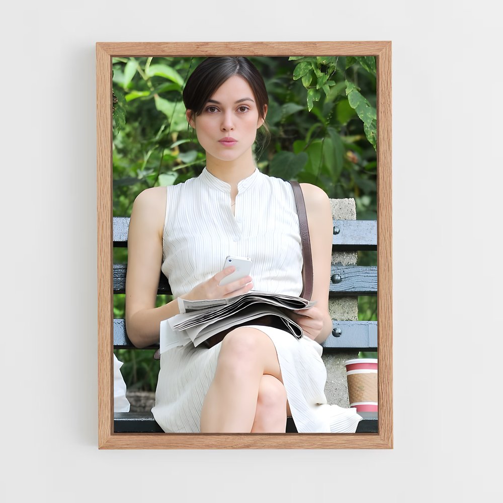 ap-keira knightley-3 cadre Bois clair