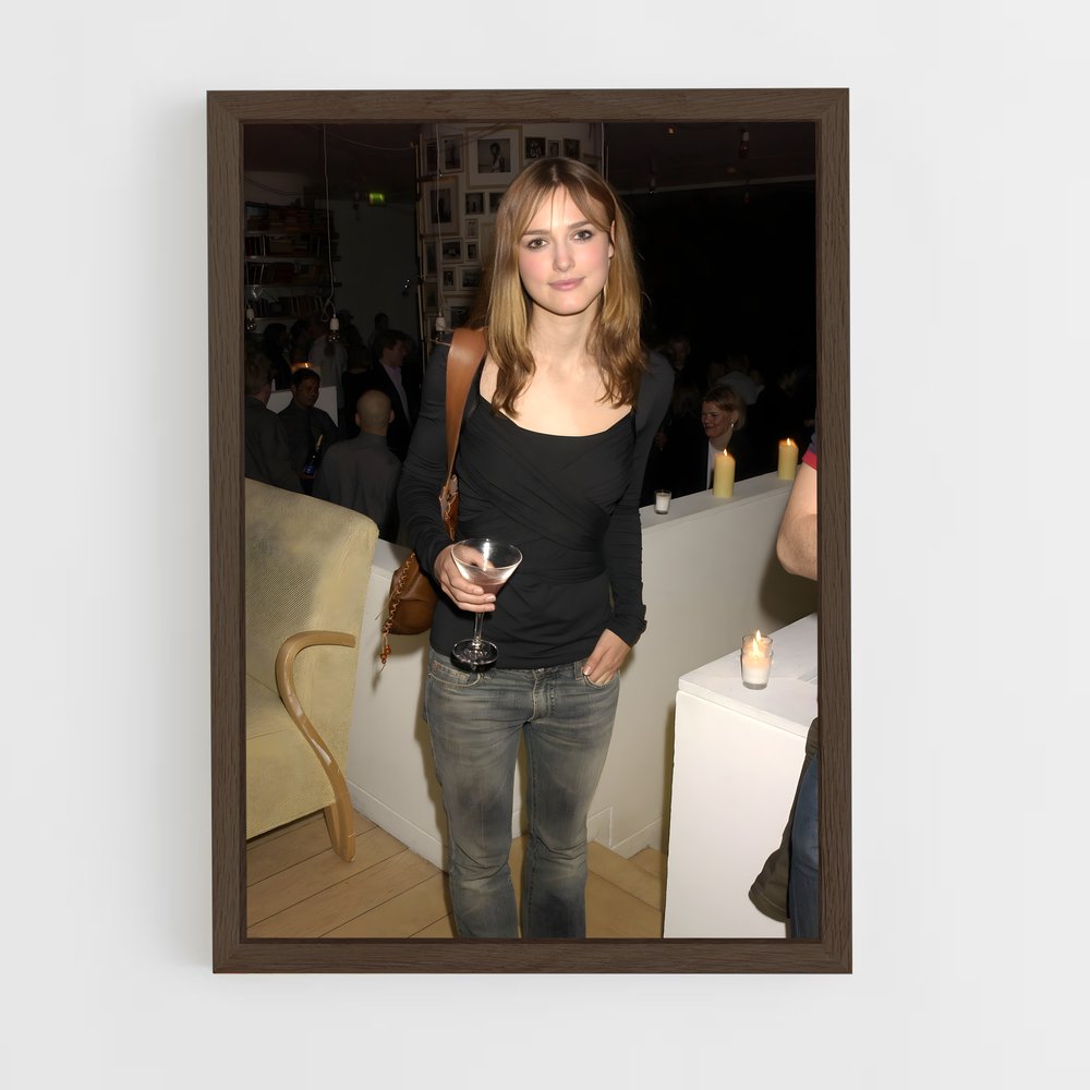 ap-keira knightley-9 cadre Bois foncé