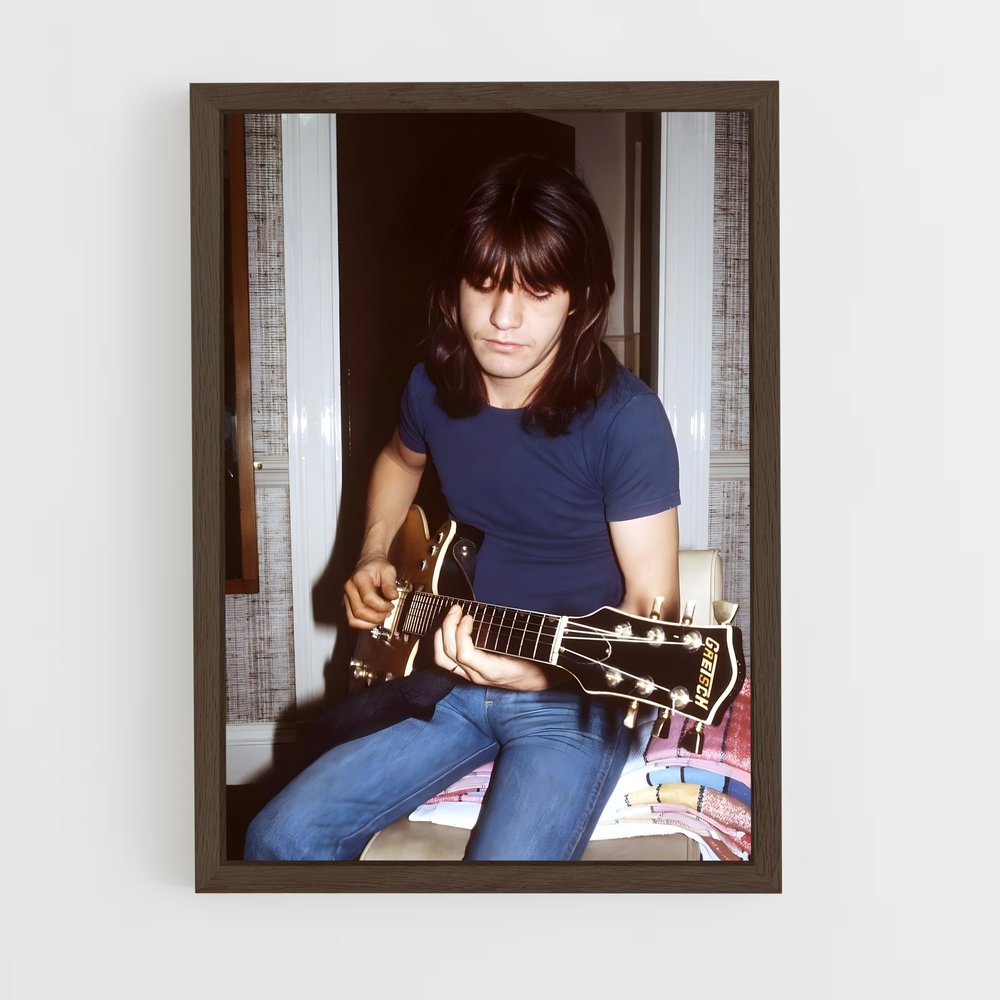 ap-malcolm young-3 cadre Bois foncé