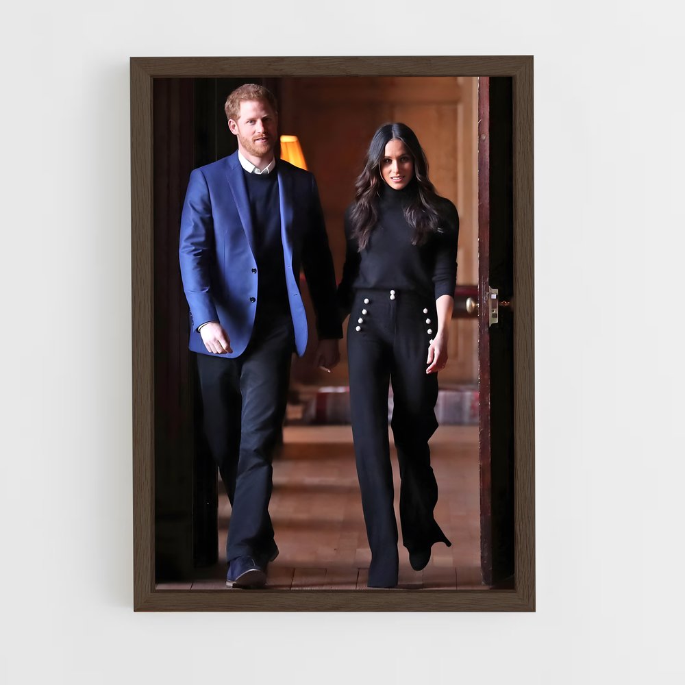 ap-meghan markle-3 cadre Bois foncé