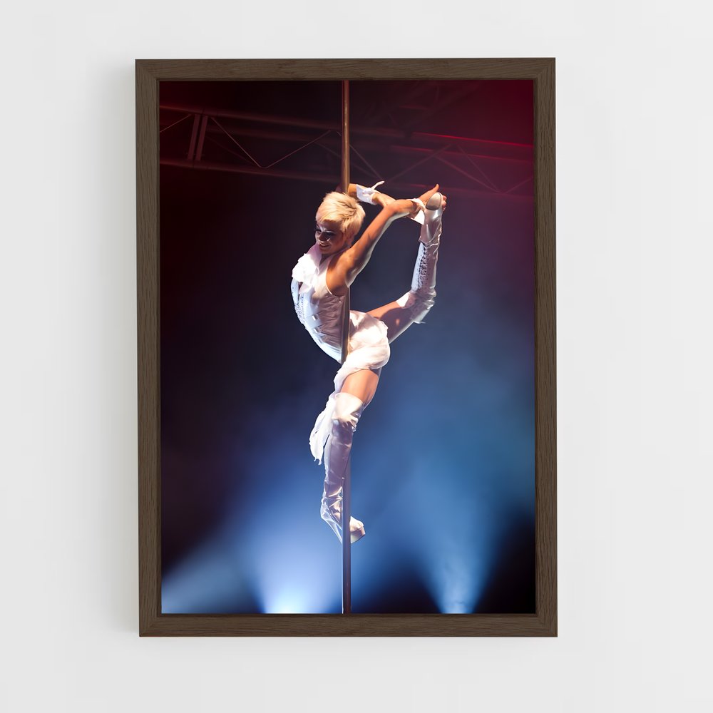 ap-miss pole dance australia-1 cadre Bois foncé