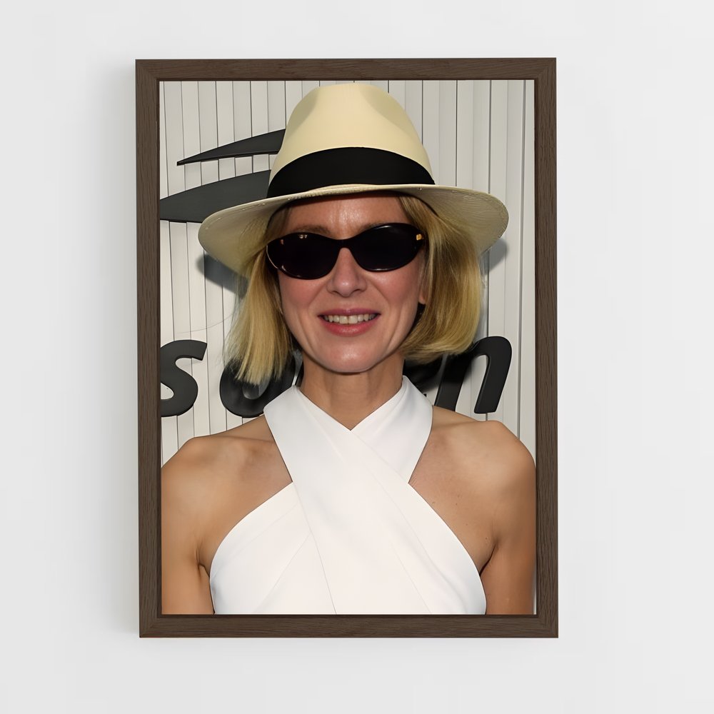 ap-naomi watts-3 cadre Bois foncé