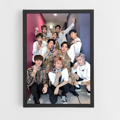 ap-pentagon-10 cadre Noir