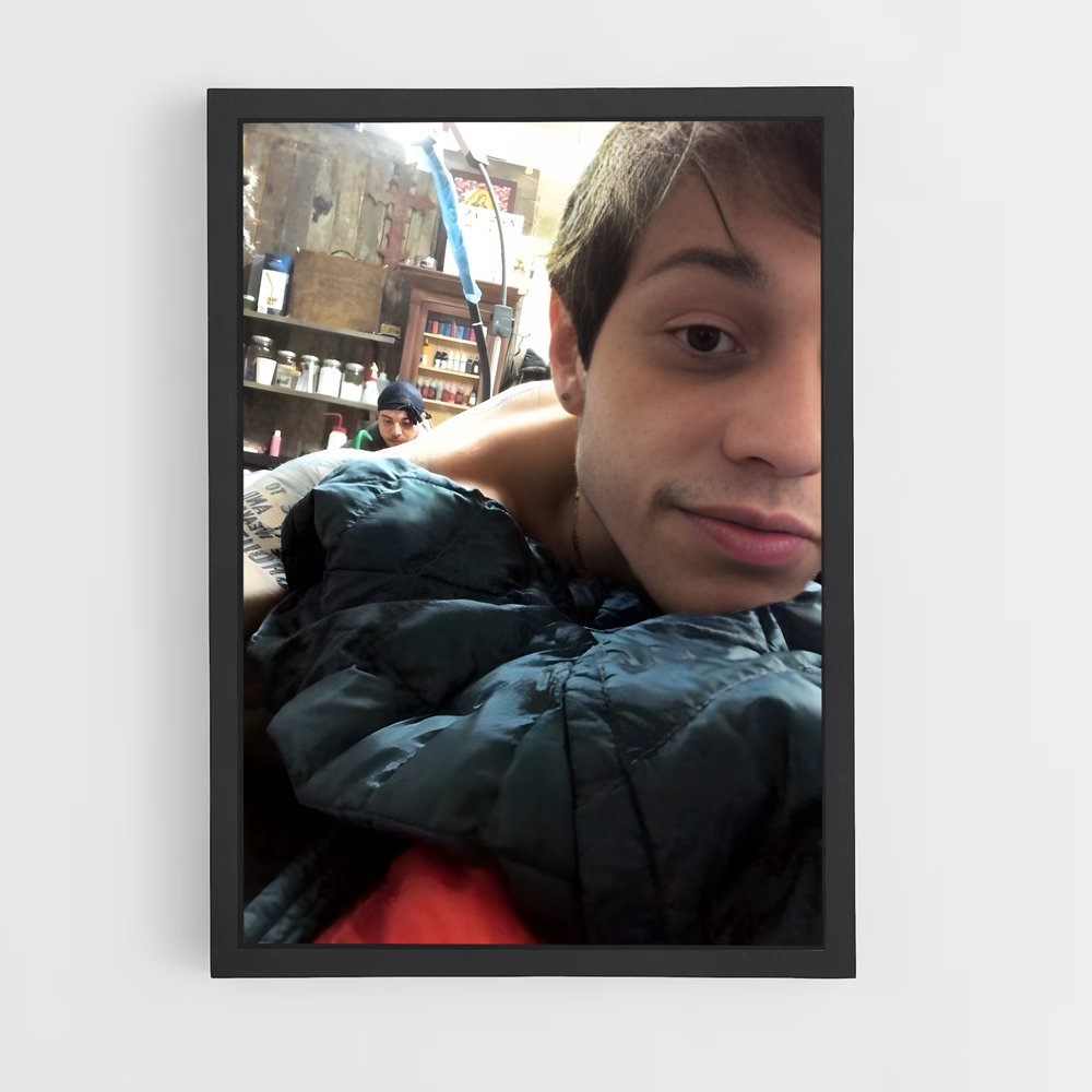 ap-pete davidson-6 cadre Noir