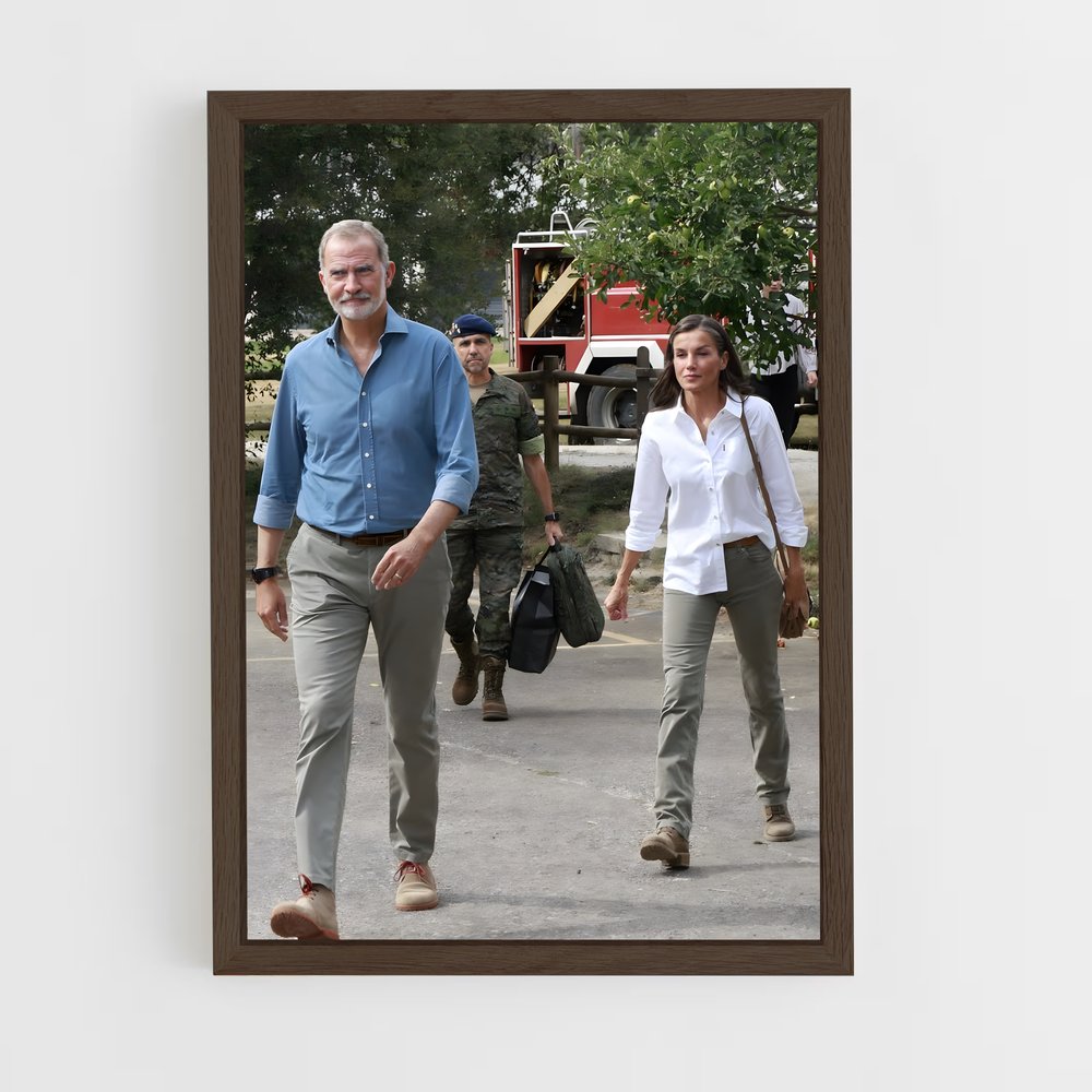 ap-queen letizia-3 cadre Bois foncé