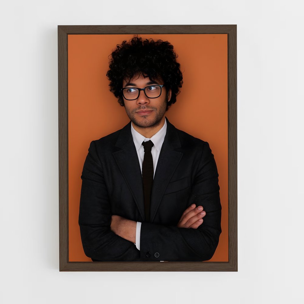 ap-richard ayoade-1 cadre Bois foncé