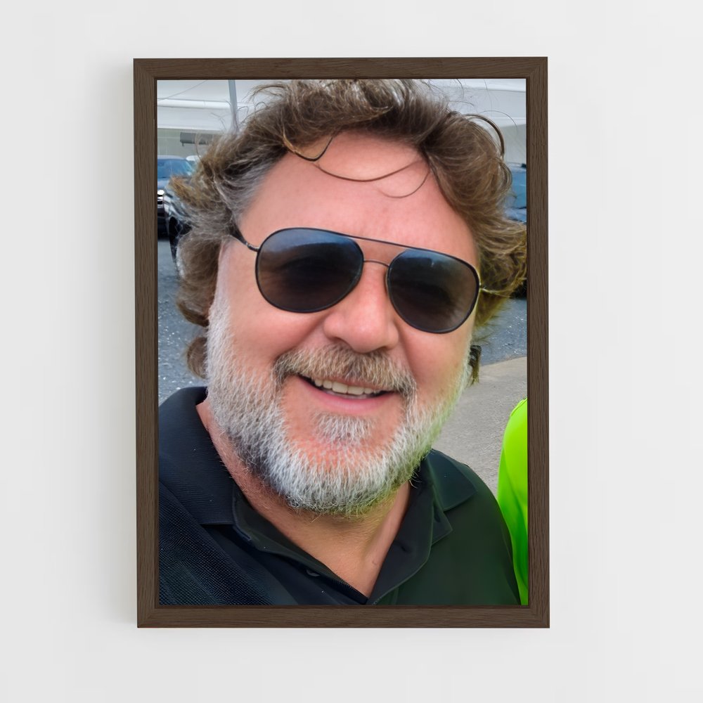 ap-russell crowe-4 cadre Bois foncé