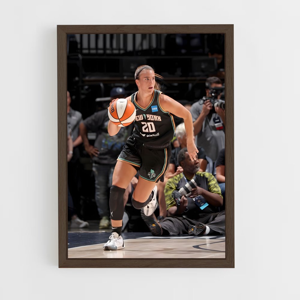 ap-sabrina ionescu-1 cadre Bois foncé