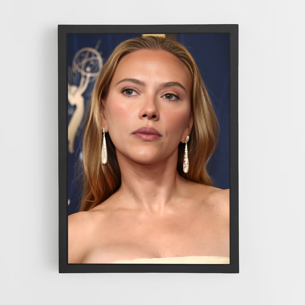 ap-scarlett johansson-2 cadre Noir