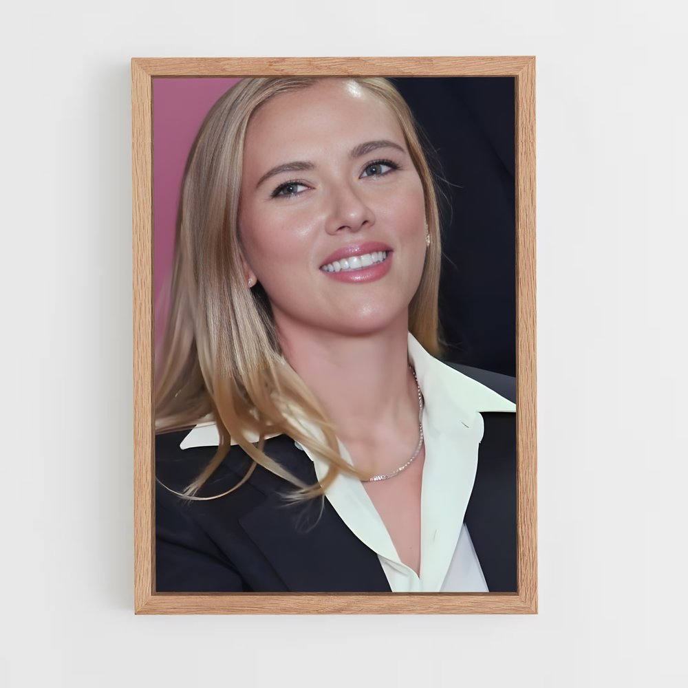 ap-scarlett johansson-4 cadre Bois clair