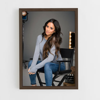 ap-shay mitchell-2 cadre Bois foncé