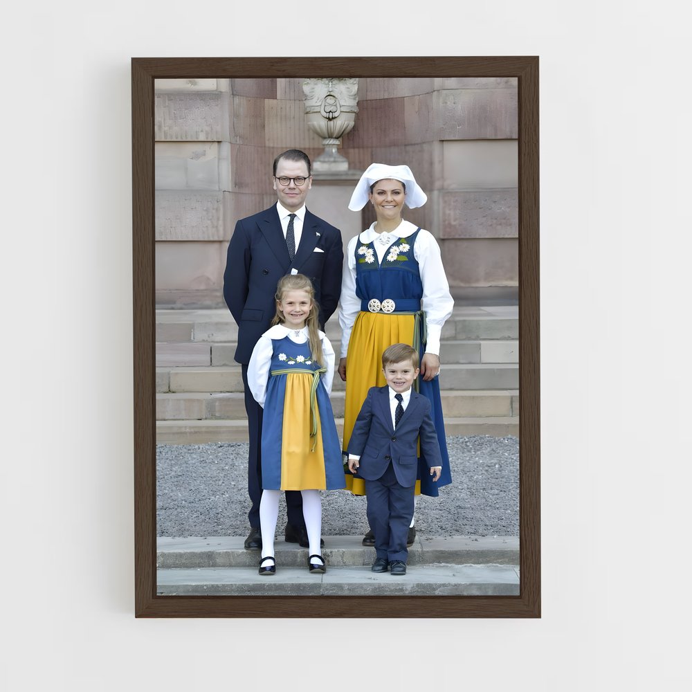 ap-swedish royal family-2 cadre Bois foncé